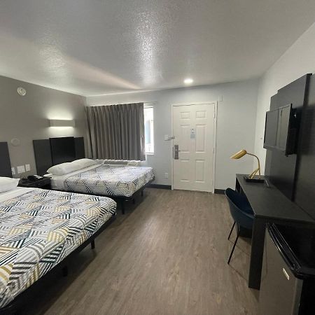 Motel 6 Denton, Tx - Unt Luaran gambar