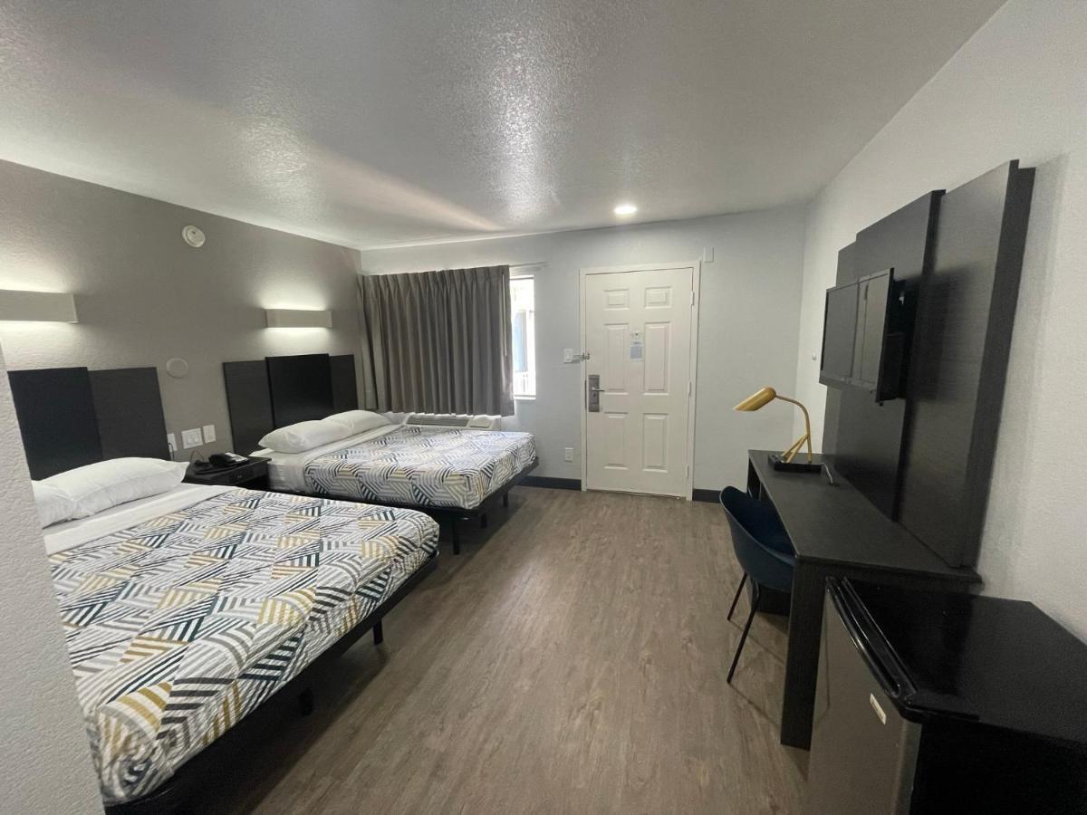 Motel 6 Denton, Tx - Unt Luaran gambar