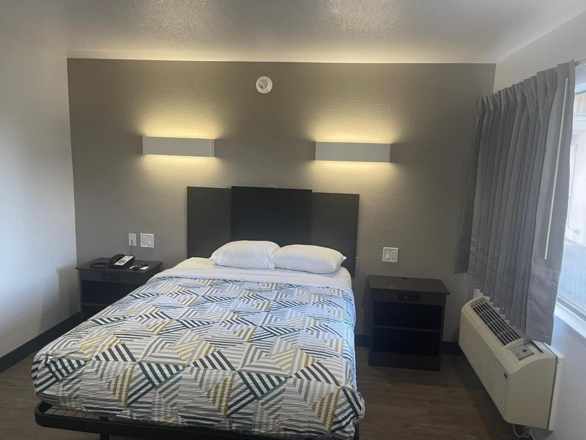Motel 6 Denton, Tx - Unt Luaran gambar