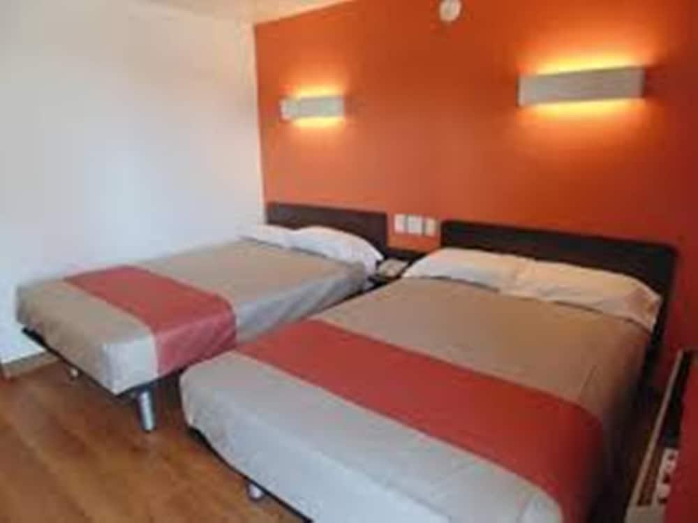 Motel 6 Denton, Tx - Unt Luaran gambar